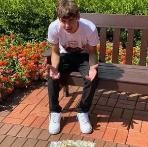 Meet your Posher, Antonio